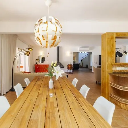 Apartmán Escape To Paradise Stunning Nestled Near Porto De Mos *
