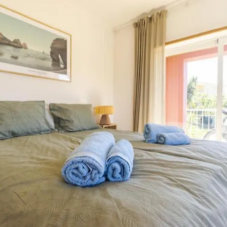 Appartamento Escape To Paradise Stunning Nestled Near Porto De Mos *